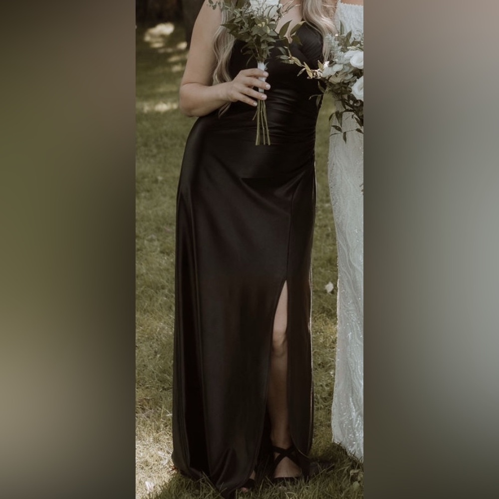 David’s Bridal bridesmaid prom formal dress size 8